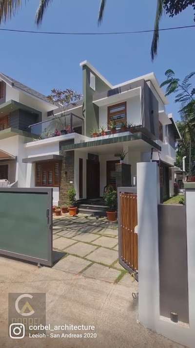 completed residence at Calicut

#home #budgethomeplan #smarthomedesign #economical #budgetfriendly #SmallHouse #SlopingRoofHouse #day #architecturedesigns #residenceproject #HouseDesigns #keralastyle #calicutdesigners