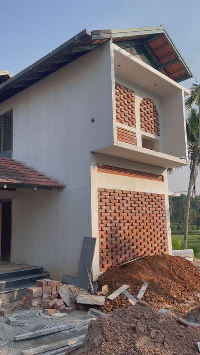 Residence degned, under construction

 #Architect #architecturedesigns #architecturekerala #architectsinkerala #kochi #architecturedesigners