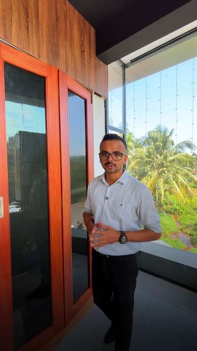 ഇങ്ങനൊരു സ്ലൈഡിങ് ഡോർ നിങ്ങൾ കണ്ടിട്ടുണ്ടോ?!
 #fayizroomy  #interiordesign   #bestinterior  #bestarchitecture  #furnitures  #kolopost  #creatorsofkolo