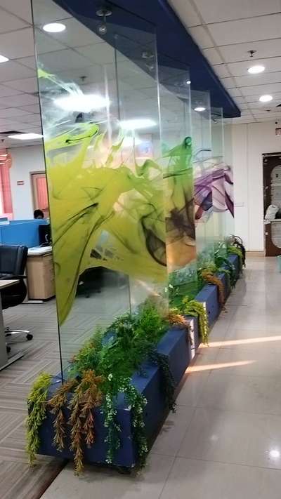 Glass partition with film
 #artificialflowers  #artificialgrass  #glasspartation  #glassdesign  #InteriorDesigner