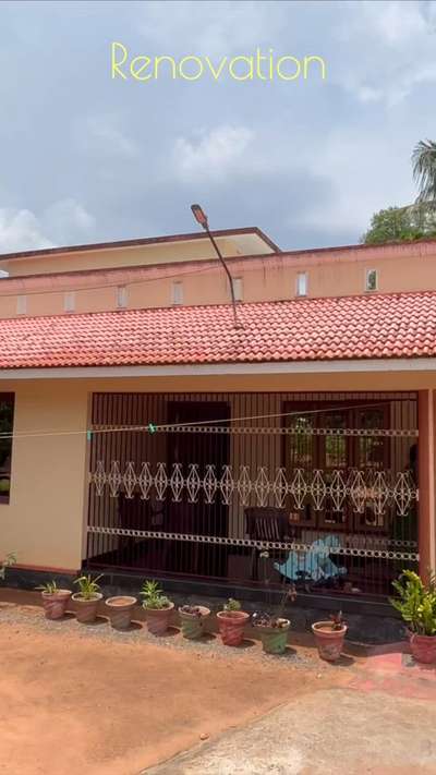 Recently completed renovation work at Karunagappally ✨❤️
 Total sqrft :- 2400 sqrft 
Total budget :- 25 lakhs 
 #HouseRenovation  #InteriorDesigner  #Architect  #architecturedesigns  #houseplan  #25LakhHouse  #Minimalistic  #budget_home_simple_interi