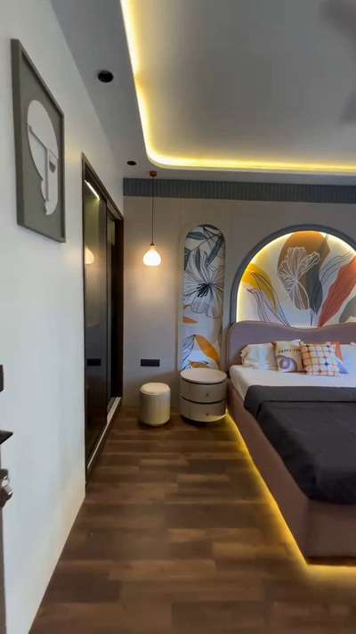 #WallDecors  #InteriorDesigner  #ModularKitchen  #Modularfurniture  #HouseDesigns