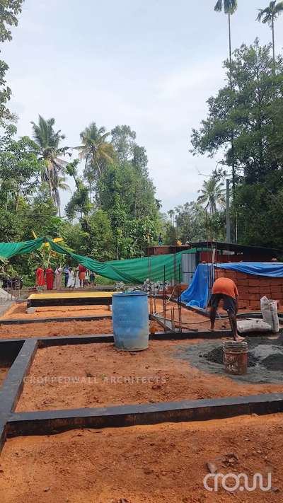 കട്ടിളവെപ്പ്...



Project name : the dual
Project location : Thavalappara, Angamaly
Client : @joseph_devasy 
Area : 2500 Sq.ft

 #KeralaStyleHouse #keralaplanners #keralaarchitecture #keralaarchitectures #HouseDesigns #housekerala