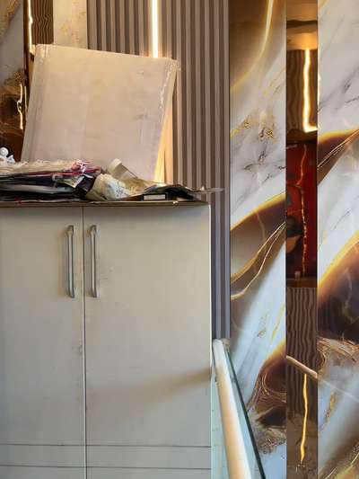 Stairs walls design