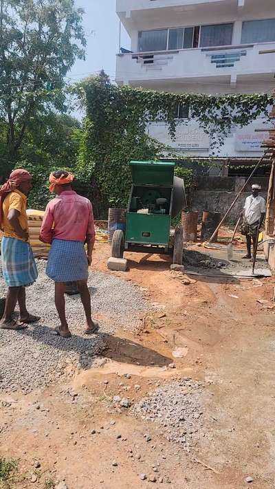 OH water tank columns casting is progressing