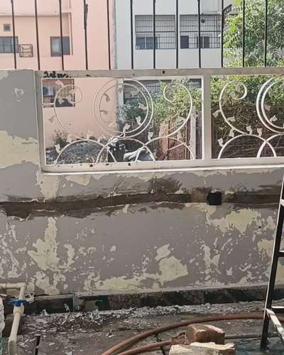 #Painting #TexturePainting #EnamelPainting 2bhk and 3bhk flats with repairing 7,000 to 10,000.. any type of paint work do contact 
8819849369