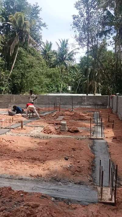 "Foundation Laid, Future Bright".. Progress update
 #HouseConstruction  #projectmanagement  #architecturedesigns  #buidingcontractors #work_in_progress