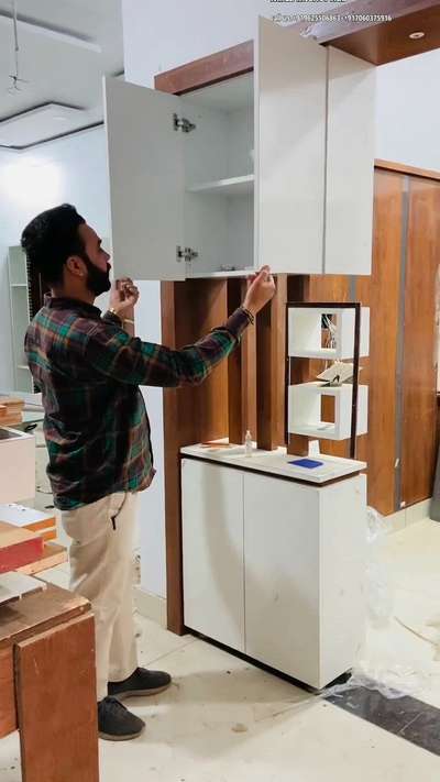 #kitchenpartition  #partitiondesign  #partition_shelves  #HomeDecor  #LUXURY_INTERIOR  #wallpaneling  #InteriorDesigner  #ModularKitchen  #modularwardrobe  #Modularfurniture work karne ke liye contact kare 
whats.+919625506863
call.+917060375916 Saquib Mirza