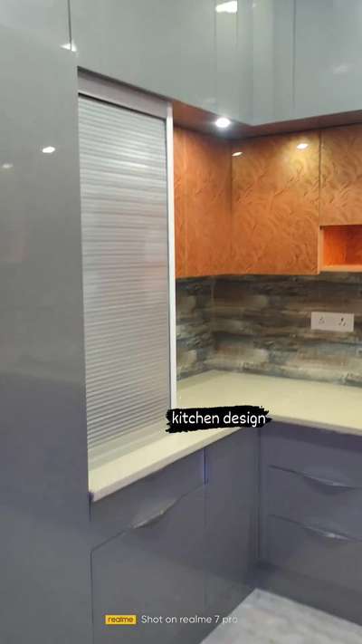 modular kitchen with reasonable price 
 #KitchenIdeas  #LShapeKitchen #KitchenCabinet #KitchenInterior #InteriorDesigner #Architectural&Interior