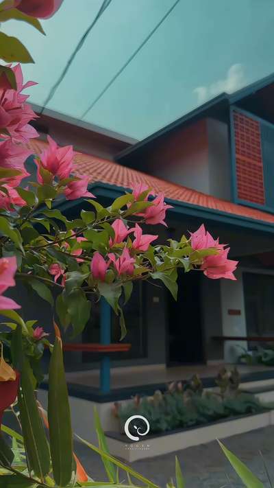 Zen ,Babauraj  residence at kuthuparamba #architecture   #interiordesign  #mordenhome  #Landscape  #ContemporaryHouse  #indianarchitecture  #keralaarchitecture  #rendering  #designkerala  #archilovers  #kannurhomes  #architecturephotography  #archdaily  #customhomedesign  #HomeDecor  #budjecthomes  #villa #budgethomes  #vernaculararchitecture  #naturalmaterials  #traditionalkeralahouse #exposedlaterite #exposedconcrete #exposedceiling #exposedcementfinish