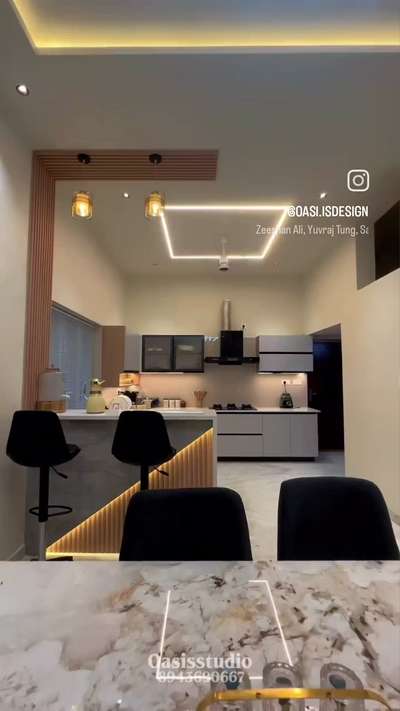 #KitchenIdeas #KitchenCabinet #ModularKitchen #simpledesign #modernkitchenstyle #KitchenInterior  #simpledesignwork #CelingLights #brakefasttabile