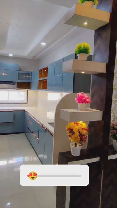 #KitchenIdeas  #KitchenDesigns  #modularkitchenworks  #jaitpuriyaa_furniture_interiors  #ModularKitchen  #fanichar