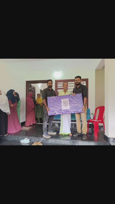 𝗛𝗼𝘂𝘀𝗲 𝘄𝗮𝗿𝗺𝗶𝗻𝗴 𝗰𝗲𝗿𝗲𝗺𝗼𝗻𝘆 🏡

ഒരു ചെറിയ വലിയ സന്തോഷം🥰

𝗖𝗹𝗶𝗲𝗻𝘁.  : 𝗞𝗮𝗵𝗮𝗱𝗲𝗿 𝗖 𝗠
𝗦𝗾𝗳𝘁.      : 𝟭𝟲𝟱𝟱 
𝗦𝗾.𝗿𝗮𝘁𝗲 : 𝟭𝟳𝟱𝟬
 𝗣𝗹𝗮𝗰𝗲   : 𝗣𝗮𝘁𝘁𝗶𝗺𝗮𝘁𝘁𝗼𝗺,𝗘𝗿𝗻𝗮𝗸𝘂𝗹𝗮𝗺

#completed_house_construction 
#KeralaStyleHouse #keraladreamhome