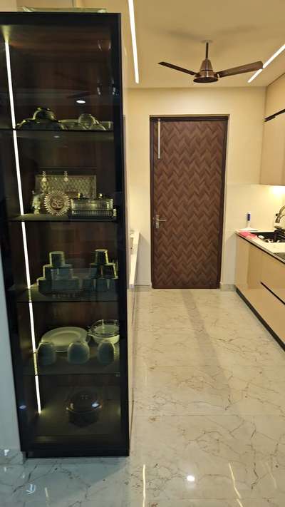 Recent work in Mayur Vihar phase 1 

 #ModularKitchen #KitchenIdeas #parallelkitchen #KitchenCabinet