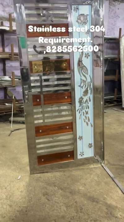 steel safety entrance door 🚪 😍 welding ke kaam ke liye sampark kare 🤝
 Bismillahfabrication welding work 🙏
. 
.
.
.
.
.
.
#kolohindi  #kolodelhi  #kolonoida  #noidainterior  #noidarealty  #BalconyGarden  #steelrailing  #railingminimalis  #GlassBalconyRailing  #railingdesign  #StainlessSteelBalconyRailing  #railing  #railingstainlessteel  #steelwork  #steelworks  #gateDesign  #InteriorDesigner  #intriordesign  #intriorstyling  #welder_house  #weldinglife  #DoubleDoor  #bismillahsteelfabricationweldingwork  #exploremore  #virelvideo  #virelreels  #kolotrendingvideo  #kolotrendingpost  #kolotrendreels  #kolotrends  #kolotrending  #kolotrend  #koloviral