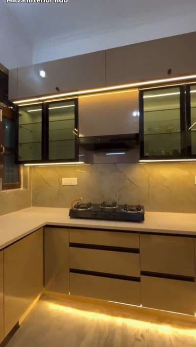 #ModularKitchen  #KitchenIdeas  #LargeKitchen  #Modularfurniture