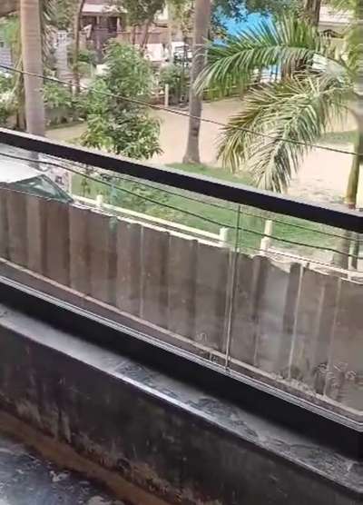 Aluminium Railing with 12mm Toughened Clear Glass installed by Riar Enterprises.

Connect and give us the opportunity to cater your project. #aluminumrailing #GlassBalconyRailing #glassworks #Railings #interiordecor #HouseConstruction