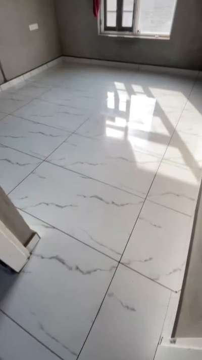 #FlooringTiles  #ClosedKitchen