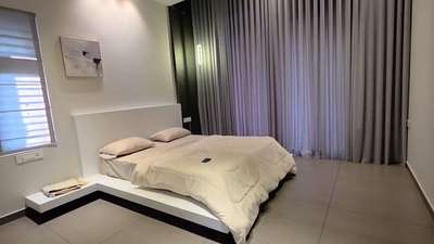 #bedroom  #kuttyadi  #curtain  #simplebedroom  #longcurtain  #photoframes