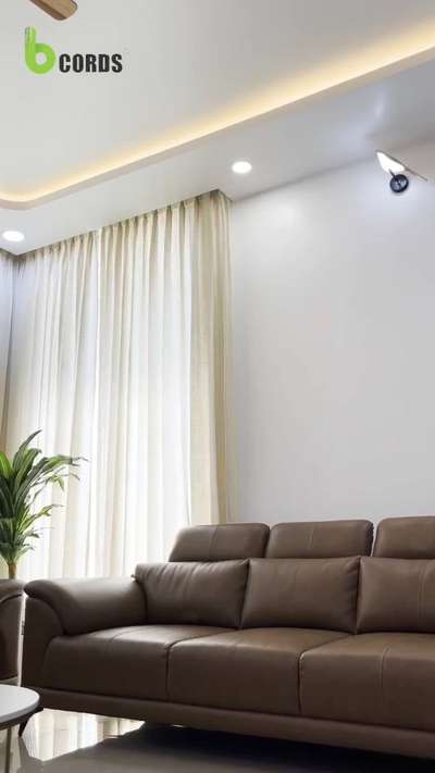 Inside

 #keralastyle #HomeAutomation #WallDecors #Kannur #working #kannurdesigner #homeinspo #SmallHomePlans #BigHomes