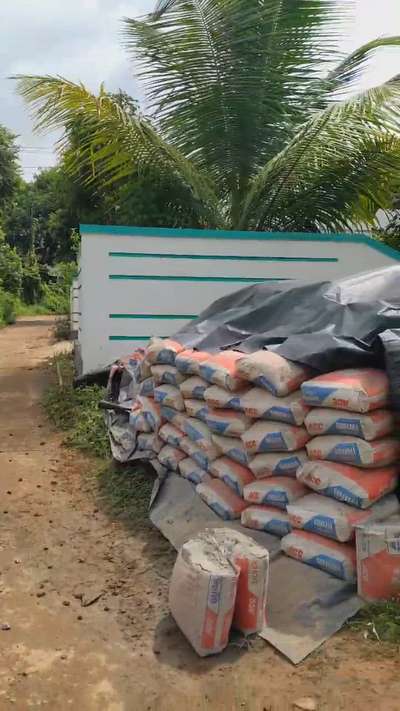 Concrete Day🧱🏠

Location: Mathur,  Palakkad