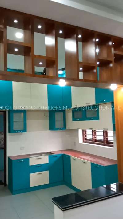 #KitchenIdeas  #ModularKitchen #InteriorDesigner #KitchenInterior