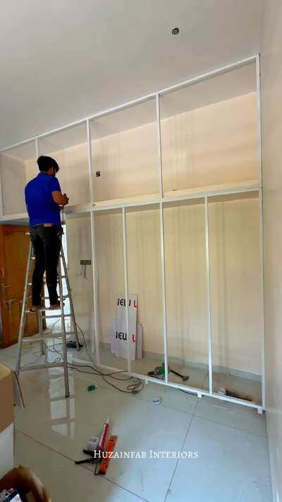 New model aluminum wardrobe