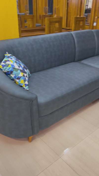 Fullcover sofa five seater
Room size available