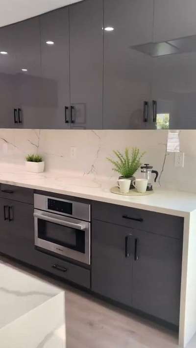 Modular Kitchen (New)
#ModularKitchen  #KitchenDesigns