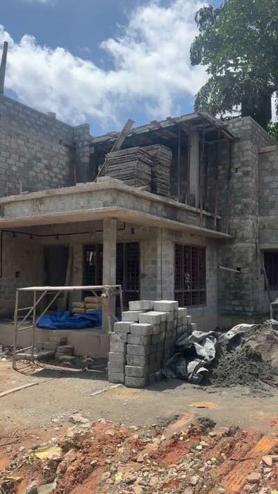 On going project. #homeconstructioncompaniesinkochi  #ContemporaryHouse  #HouseConstruction  #contemporaryhousedesigns  #constructioncompany  #constructionsite