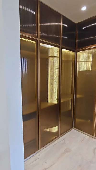 Home interior renovation wooden almirah modular kitchens living room commercial restaurant residence interior 
https://www.instagram.com/designcraftersinteriors_studio?igsh=aThyYXRjcG4wZ3d1
https://www.youtube.com/@designcraftersinterior
#inerior #home #luxury #drlhincr #ModularKitchen 
#commercial