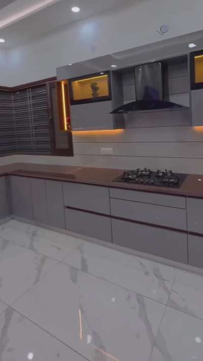 #ModularKitchen 
#LargeKitchen 
#InteriorDesigne
#latestkitchendesign