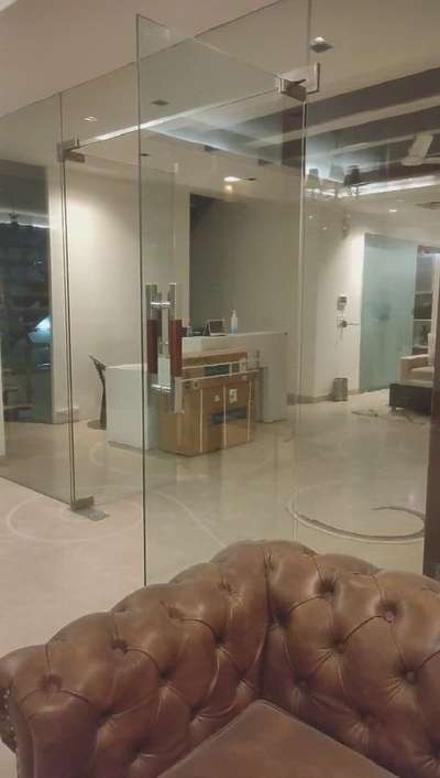 GRUGRAM PHASE 1 KUSUM MARG 
#GlassDoors #glasswork