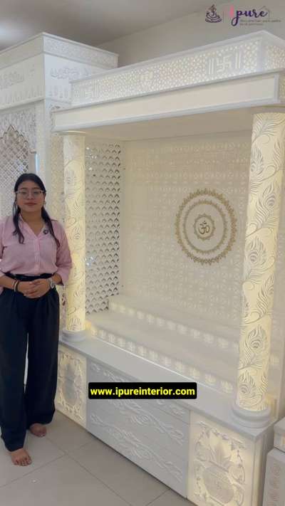 आपके घर के लिए भव्य और आकर्षक Corian Mandir😍
 #corianmandir  #mandirdesign  #iteriordesigner  #mandirmanufacturer  #Designs  #delhi  #alloverindia
