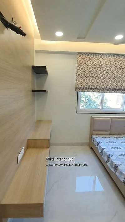 #BedroomDecor  #lshapebed  #tvunits  #quilting  #wallpaneling  #wardrobe  #HomeDecor  #InteriorDesigner  #furnitures work karane ke liye contact kare 
whats.+919625506863
call.+917060375916 Saquib Mirza