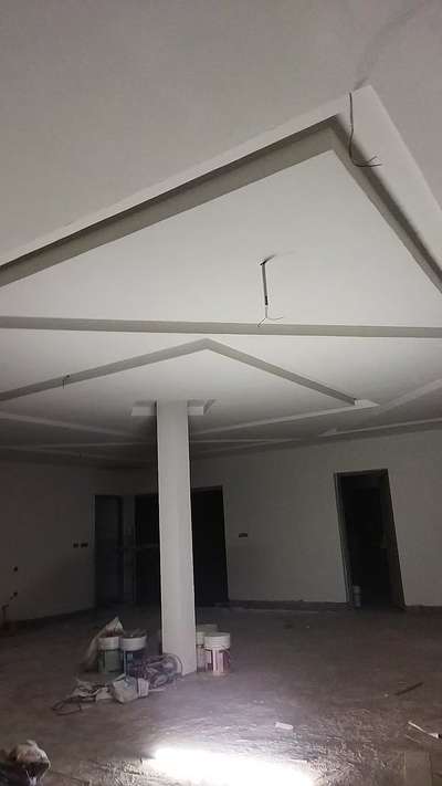 gypsum ceiling work...
contat : plz chek profile photo

#GypsumCeiling
#gypsumworks
#PVCFalseCeiling
#vbord
#insuboard
#InteriorDesigner
#BedroomDecor
#houseceilng