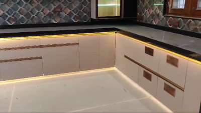 #kitchan  #ClosedKitchen  #WoodenKitchen  #ModularKitchen  #KitchenInterior  #OpenKitchnen  #smallkitchens