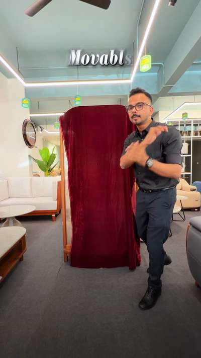 കിടിലൻ വെറൈറ്റി പാർട്ടീഷൻ കണ്ടാലോ 😍💫



 #fayizroomy  #partitiondesign  #glasspartitions  #furnituredesign  #trendingreels  #creatorsofkolo