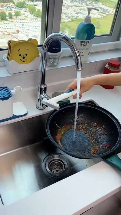 External Soup Dispenser
Very Useful 👍
#ModularKitchen #KitchenDesigns