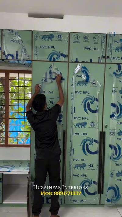 Aluminum wardrobe design