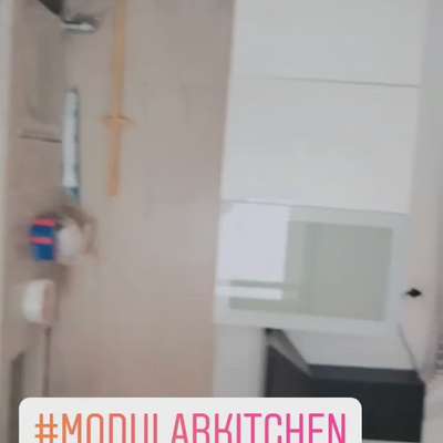 #ModularKitchen  #InteriorDesigner  #WoodenKitchen