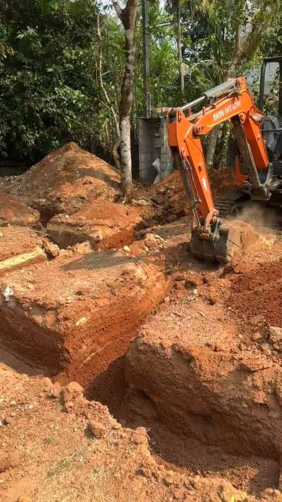 Earthwork excavation completed.

Client : Mr. Dinoop and Mrs. Divya
Location : Thrissur 

“നിങ്ങളുടെ വീടിന്റെ സ്‌ക്വയർ ഫീറ്റ്‌ റേറ്റ് നിങ്ങൾക്കു തന്നെ തീരുമാനിക്കാം”

നിങ്ങളുടെ സ്വപ്ന വീട് നിർമ്മിക്കുന്നതിനു ഞങ്ങൾ നിങ്ങളെ സഹായിക്കാം. 
Reliable Builders 

#ഹോം കൺസ്ട്രക്ഷൻ 
#കൊമ്മേർഷ്യൽ ബിൽഡിംഗ്‌ കൺസ്ട്രക്ഷൻ 
#ഇന്റീരിയർ ഡിസൈനിങ് 
#ബിൽഡിംഗ്‌ റിനോവേഷൻ 
#ബിൽഡിംഗ്‌ ഡ്രായിങ്സ് 
#ബിൽഡിംഗ്‌ പെർമിറ്റ്സ് 
# സ്റ്റീൽ സ്ട്രക്ചർ ബിൽഡിംഗ് 

Location - 1st Floor, NAS Tower, Private bus stand Rd, Kodungallur, Thrissur 
വിളിക്കുക 7736761321, 9497132221
Website- www.reliablebuilders.in
Email - md.reliablebuilders@gmail.com
Facebook page - https://www.facebook.com/adminreliablebuilders?mibextid=LQQJ4d

#CivilEngineer  #Contractor  #Buildingconstruction  #Residentialprojects  #commercialbuilding  #structurework  #InteriorDesigner  #SUPERVISION  #keyhandover  #fullfinish  #villaconstrction  #HouseDesigns  #buildingrenovation  #buildingdrawing  #buildingpermits  #budgethomes  #ContemporaryHouse  #ContemporaryDesigns  #ModularKitchen  #2DPlans  #qualityconstruction  #ElevationDesign  #materialselection