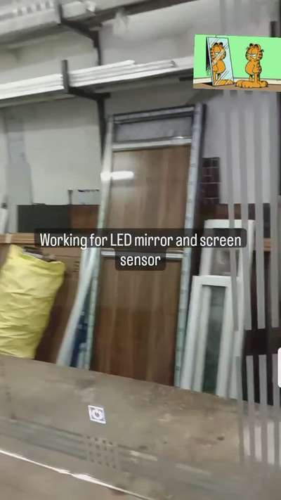 LED and sensor mirror#LED#sensor#frostedglass#glassdesing#powersupplayr