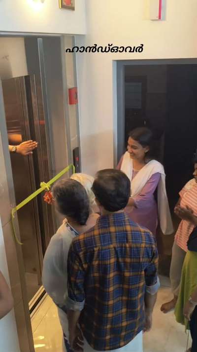 Home Elevators in Kerala | Hand over #Homeelevators #homeelevatorsinkerala #homeelevatorsinkochi #Homeelevatorsinmalappuram