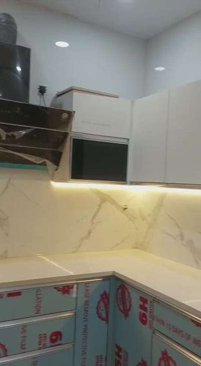 modular kitchen pls contact 9069111000