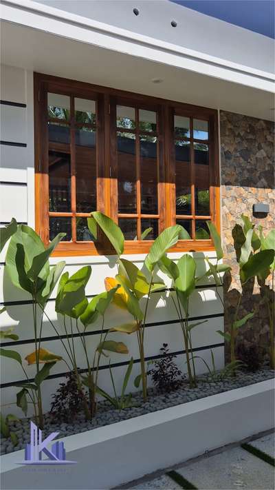 Finishing touches in progress - Thalavady, Kuttanad project coming to life soon!

 #KeralaStyleHouse #kerala #Alappuzha #Kottayam #Pathanamthitta #Idukki #kochi  #builder #contractor #ContemporaryHouse #Architect #architecturedesigns #buildersinkottayam #buildersinalappuzha #buildersinkerala #contractorsinkerala