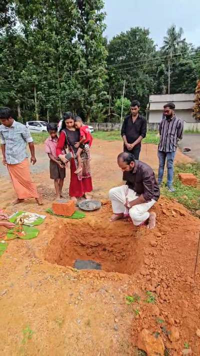 പുത്തൻ പ്രതീക്ഷയോടെ,പുതുവർഷത്തിലെ ചിങ്ങമാസപുലരിയിലെ പൊൻ പ്രഭാതത്തെ,സാക്ഷിയാക്കി ഈ വർഷത്തെ ചിങ്ങമാസത്തിലെ  ആദ്യത്തെ കല്ലിടൽ ചടങ്ങ്.🏡❤️

           *പത്തനംതിട്ട സ്വദേശി, Mr. Renil Raj സാറിന്റെയും Mrs. Anju Renil മാമിന്റെയും, സ്വപ്നഭവനത്തിന്റെ തുടക്കം,എറണാകുളം ജില്ലയിലെ മണീട് പഞ്ചായത്തിൽ വെട്ടിക്കലിൽ ,ഇന്നിതാ ആരംഭിക്കുന്നു. ഈ സ്വപ്നത്തിന്റെ കൂടെ Dreamstone Builders നെ കൂടെകൂട്ടിയതിനു  നന്ദി. പ്രതീക്ഷയോടെ ഇനി  ഈ സ്വപ്നധൗത്യത്തിന് , സർവേശ്വരനിൽ നന്ദി അർപ്പിച്ചു കൊണ്ട് നമുക്കൊരുമിച്ച് യാത്ര ആരംഭിക്കാം,🏡❤️

➡️𝙎𝙩𝙤𝙣𝙚 𝙡𝙮𝙞𝙣𝙜 𝙘𝙚𝙧𝙚𝙢𝙤𝙣𝙮 🏡

𝗖𝗹𝗶𝗲𝗻𝘁     : 𝗥𝗲𝗻𝗶𝗹 𝗥𝗮𝗷
𝗦𝗾𝗳𝘁         : 𝟭𝟵𝟱𝟬
𝗣𝗹𝗮𝗰𝗲       : 𝗺𝗮𝗻𝗲𝗲𝗱, 𝘃𝗲𝘁𝘁𝗶𝗸𝗮𝗹, 𝗘𝗿𝗻𝗮𝗸𝘂𝗹𝗮𝗺

 #stonelayingceremony #newproject