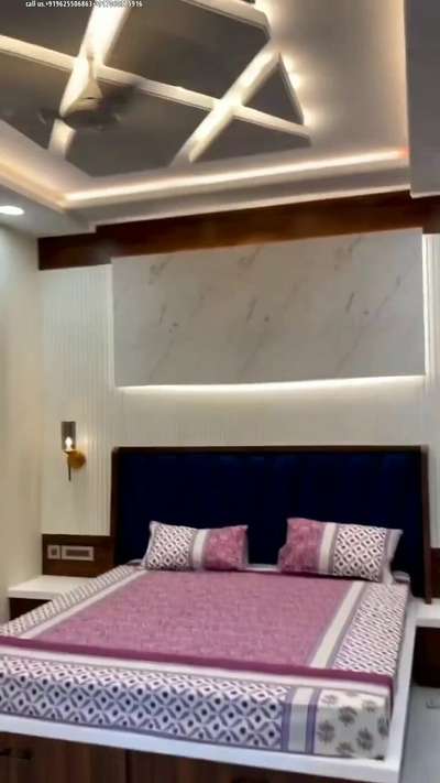 #BedroomDecor  #MasterBedroom  #KingsizeBedroom  #BedroomDesigns  #WallDecors  #HomeDecor  #LUXURY_INTERIOR  #InteriorDesigner  #ModularKitchen  #modularwardrobe  #ModernBedMaking  #Modularfurniture work karane ke liye contact kare
whats.+919625506863
call.+917060375916 Saquib Mirza