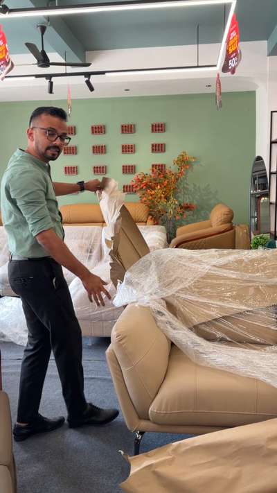 Upgrade your living room with our Premium 3+2 Sofa Set ✨
Crafted with superior comfort, elegant finish, and long-lasting durability.

💬 Comment “price” to receive full details in DM.

#roomyfurniture #sofaset #premiumsofa   #livingroomfurniture 
#artificialleather  #Pocketspringsofa #comfortsofa #furnituredeals #fayizroomy