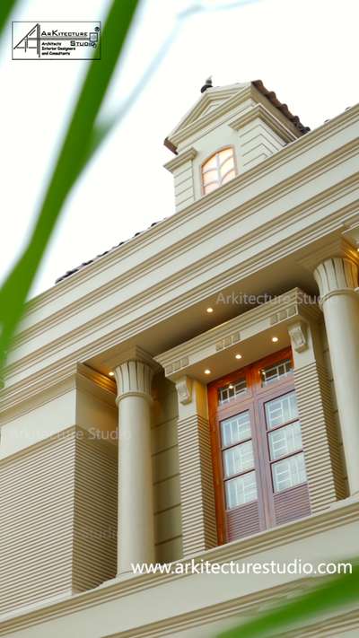www.arkitecturestudio.com

Luxury kerala homes
Colonial architecture
Classic homes
Kerala architecture

#keralahomes
#keralahouse
#indianhomes
#kerala
#colonialhouse
#luxuryhomes
#homeskerala
#classichouse